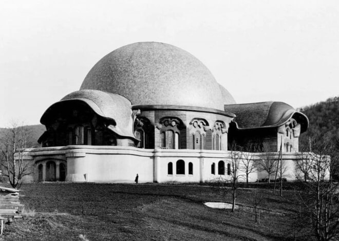 historie-thumb Goetheanum - AViN - Antroposofische Vereniging in Nederland