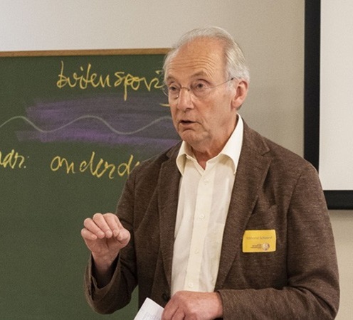 Edmond_Schoorel_in_Leiden_-_detail image Edmond_Schoorel_in_Leiden_-_detail Zomervierdaagse over de menskunde van het etherlichaam-Bijeenkomsten - AViN - Antroposofische Vereniging in Nederland